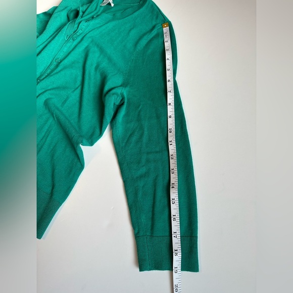 Halogen Women’s Cardigan Sweater Size Large Green Button Up Soft Viscose Blend - Picture 6 of 7